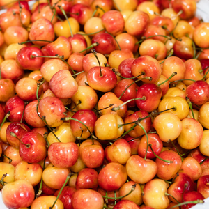 Fresh Golden Cherries (~250g)