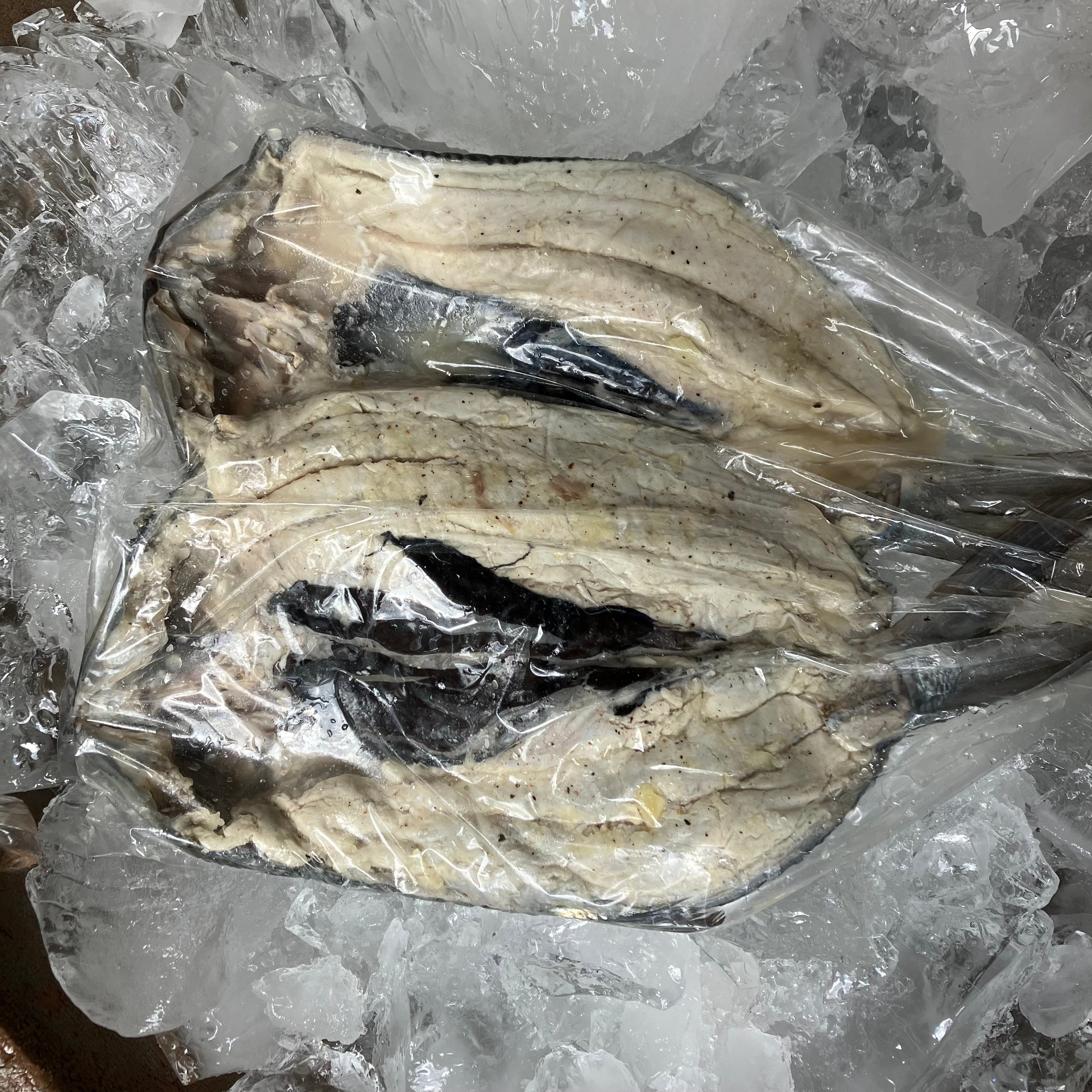 Fresh Marinated Boneless Daing Na Bangus (~2pcs 1.1-1.3kg)